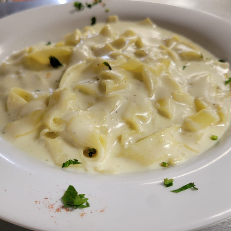 Fettuccine Alfredo at Its Best