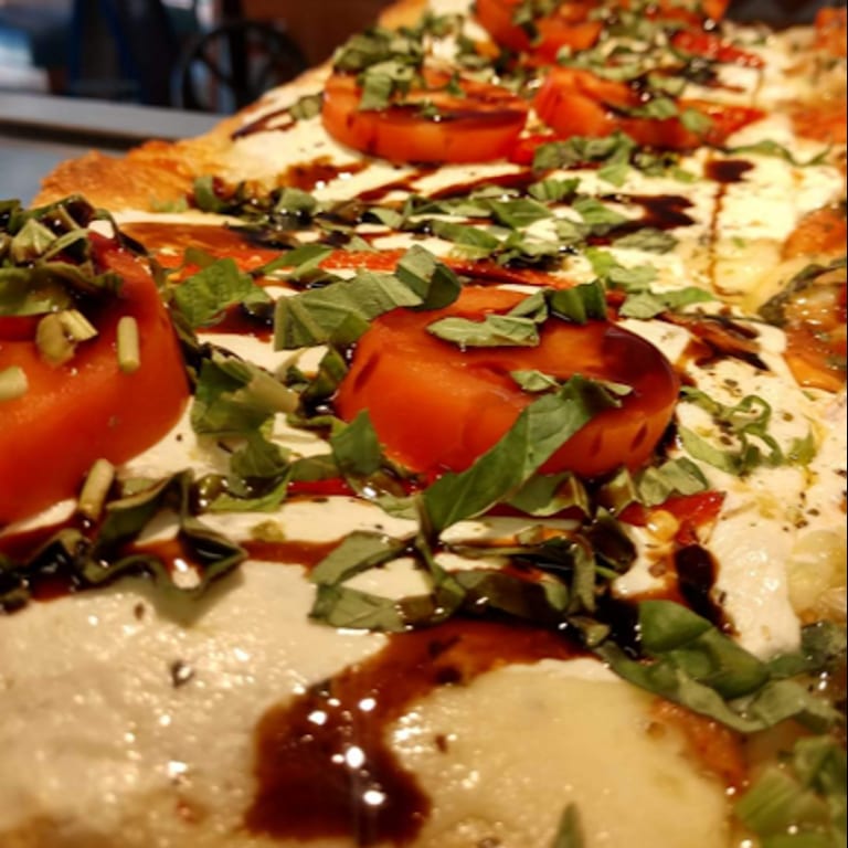 Delicious Caprese Pizza and More Italian Favorites
